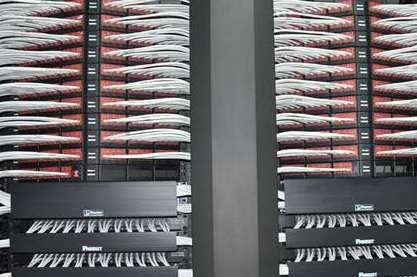 �W�j����ϵ�y(t��ng)�ǲ���������Ҫ�M�ɲ���